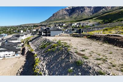 1516 E 3090 N #304, North Ogden, UT 84414 - Photo 9