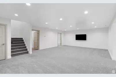 984 S Crossed Arrows Cir, Garden City, UT 84028 - Photo 27