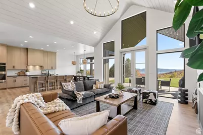 984 S Crossed Arrows Cir, Garden City, UT 84028 - Photo 9