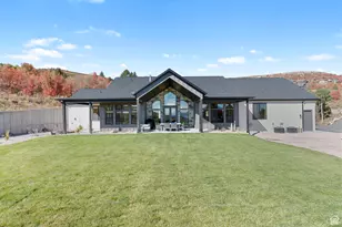 984 S Crossed Arrows Cir, Garden City, UT 84028 - Photo 1