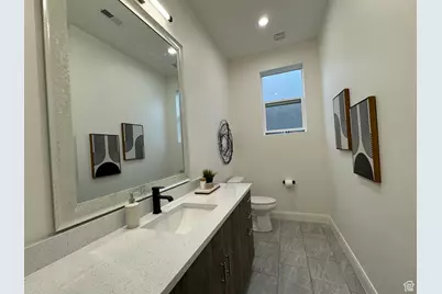 136 S 700 E #2, Salt Lake City, UT 84102 - Photo 17