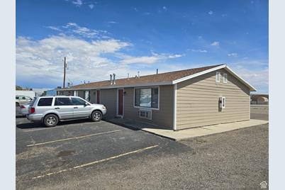 570 W Main St, Green River, UT 84525 - Photo 3