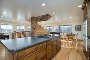 12495 E Solitude Dr, Lapoint, UT 84039 - Photo 15