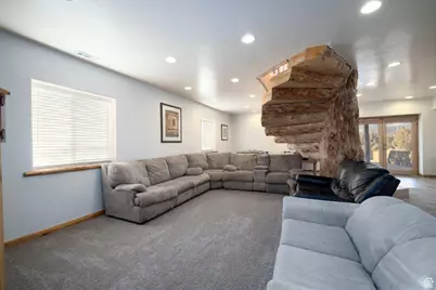 12495 E Solitude Dr, Lapoint, UT 84039 - Photo 21