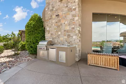 2596 E Flint St, Saint George, UT 84790 - Photo 51