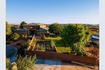 1021 W Churrea Dr, Washington, UT 84780 - Photo 1