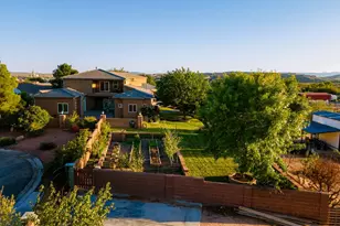 1021 W Churrea Dr, Washington, UT 84780 - Photo 1