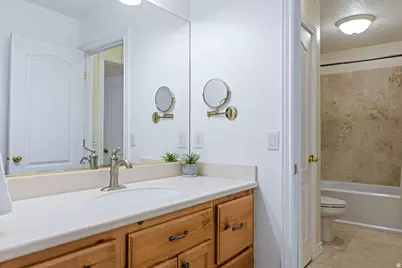 1021 W Churrea Dr, Washington, UT 84780 - Photo 35