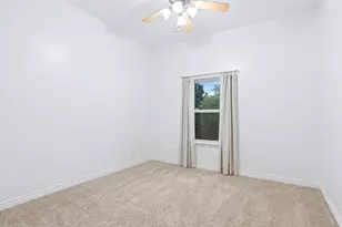 1021 W Churrea Dr, Washington, UT 84780 - Photo 31