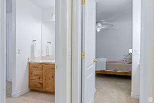 1021 W Churrea Dr, Washington, UT 84780 - Photo 37