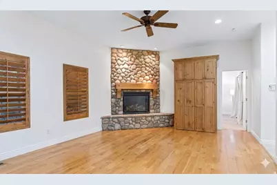 1021 W Churrea Dr, Washington, UT 84780 - Photo 37