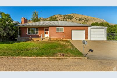 68 N 400 E, Morgan, UT 84050 - Photo 1