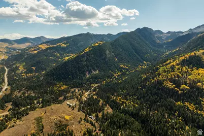 9407 E Wild Clematis Ln S, Salt Lake City, UT 84121 - Photo 31