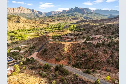 Parunuweap Cir #19, Springdale, UT 84767 - Photo 31