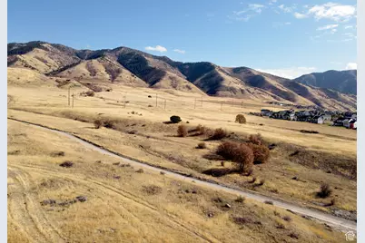 1110 E 100 S #216, Hyde Park, UT 84318 - Photo 5