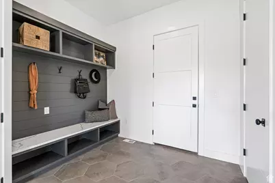 277 E Bennett Ln, Saratoga Springs, UT 84045 - Photo 21