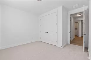 6081 W Parkway S, West Valley, UT 84128 - Photo 51