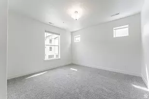 13688 S Hanley Ln, Riverton, UT 84096 - Photo 11