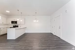 13688 S Hanley Ln, Riverton, UT 84096 - Photo 3