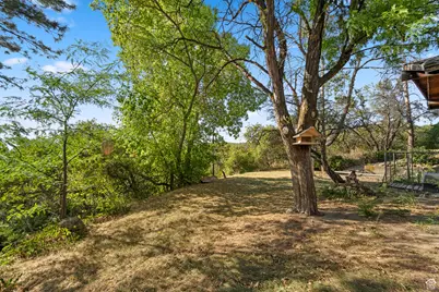 10665 S Dimple Dell Dr E, Sandy, UT 84092 - Photo 7