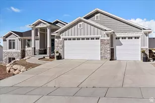 3851 N 425 E, North Ogden, UT 84414 - Photo 3