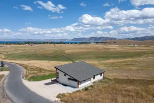 2584 S Country Club Dr, Garden City, UT 84028 - Photo 5