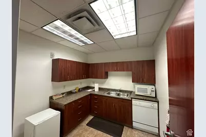 65 E Wadsworth Park Dr, Draper, UT 84020 - Photo 9