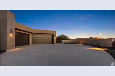 2031 N Lava Rock Cir #107, Saint George, UT 84770 - Photo 13