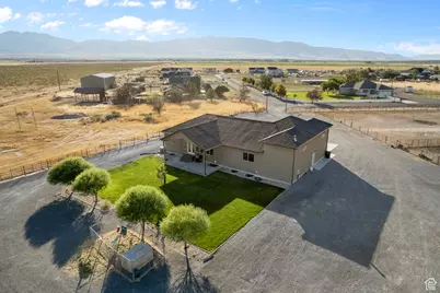 3670 Gundersen Cir, Erda, UT 84029 - Photo 51