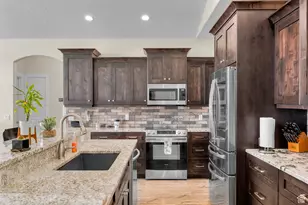 3670 Gundersen Cir, Erda, UT 84029 - Photo 11