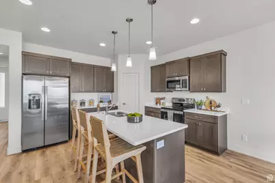 171 E 360 N #12A, Fillmore, UT 84631 - Photo 9