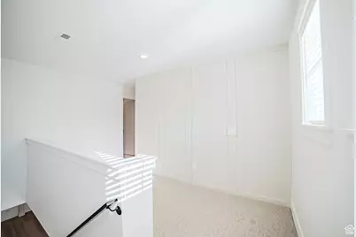 3358 S Heathercrest Dr, Saratoga Springs, UT 84045 - Photo 9