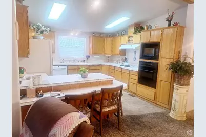 1111 N 2000 W #335, Farr West, UT 84404 - Photo 7