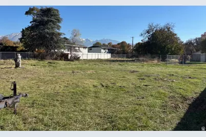 4913 S Naylor Ln, Murray, UT 84107 - Photo 3