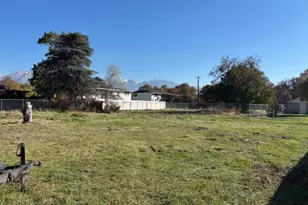 4913 S Naylor Ln, Murray, UT 84107 - Photo 3