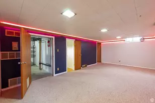 2266 W 5100 S, Roy, UT 84067 - Photo 15