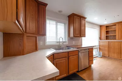 2266 W 5100 S, Roy, UT 84067 - Photo 7