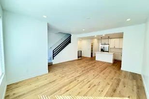 139 E Abbeville Ct, Sandy, UT 84070 - Photo 5