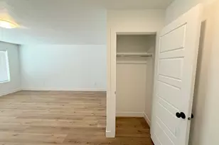 139 E Abbeville Ct, Sandy, UT 84070 - Photo 19