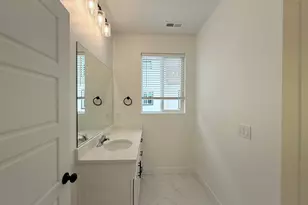 139 E Abbeville Ct, Sandy, UT 84070 - Photo 27