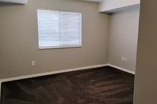 1205 E Privet Dr Dr S, Salt Lake City, UT 84121 - Photo 19