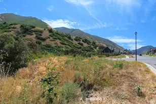 3755 S Mapleton Estates Dr E, Mapleton, UT 84664 - Photo 1