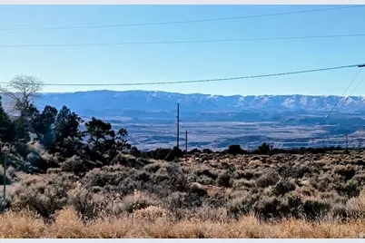 5931 N 550 E, Kenilworth, UT 84529 - Photo 33