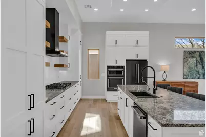 2090 N Tuweap Dr #56, Saint George, UT 84770 - Photo 9