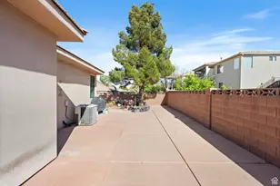 3523 S Desert Hills Dr, Saint George, UT 84790 - Photo 33