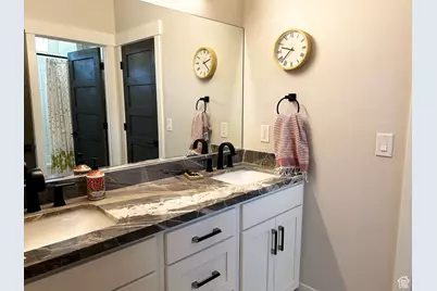 1104 W Olympic Cir, Midway, UT 84049 - Photo 41