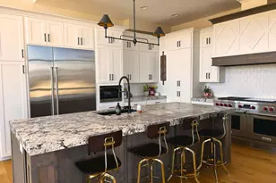 1104 W Olympic Cir, Midway, UT 84049 - Photo 11