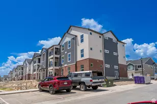 912 N Hemsworth Way, Saratoga Springs, UT 84045 - Photo 3