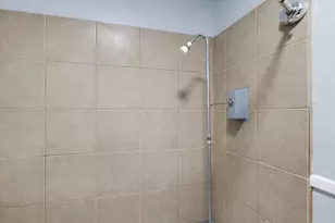 215 S 300 E, Salt Lake City, UT 84111 - Photo 19