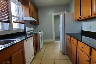 215 S 300 E, Salt Lake City, UT 84111 - Photo 13